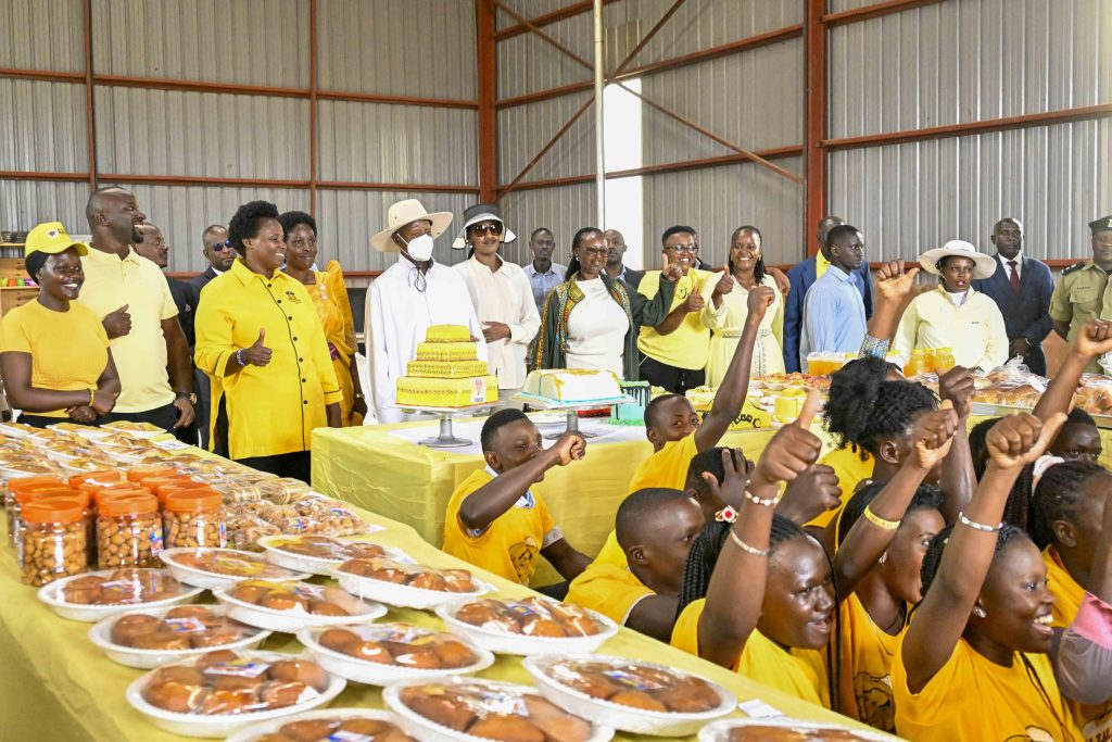 “I Don’t Want To Use Force On This Matter,” President Museveni Reiterates Call For Free Education