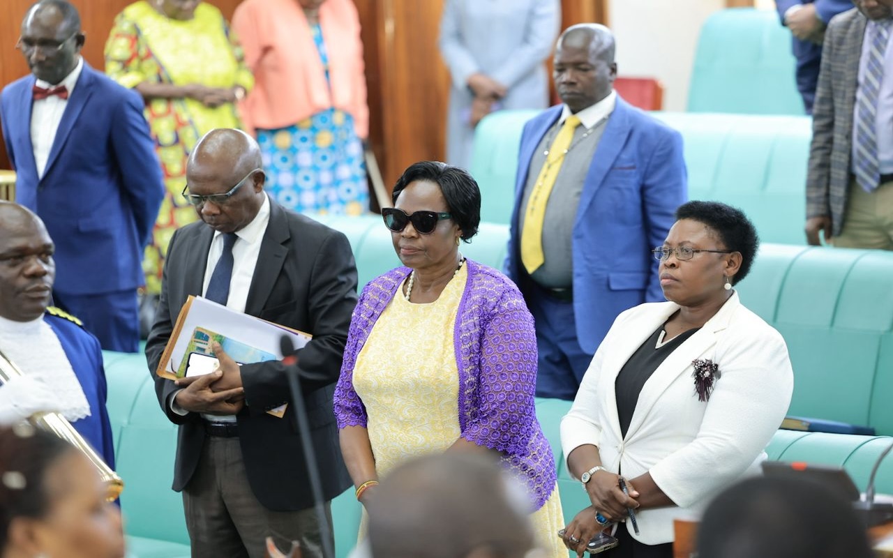 Parliament unites in prayer for Pope Francis